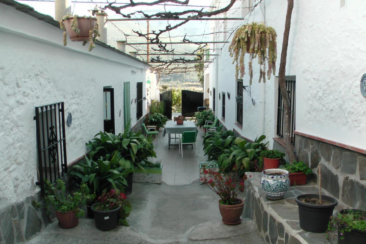 La Granada Guest House Orgiva Exterior photo
